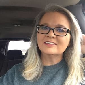 Meet your Posher, Loretta